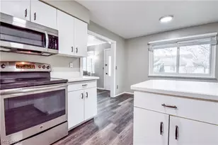 5548 Ivy Ct, Willoughby, OH 44094 - Photo 15