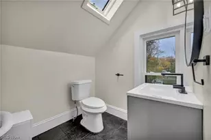 1555 W Market St, Akron, OH 44313 - Photo 33