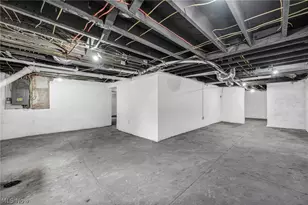 1555 W Market St, Akron, OH 44313 - Photo 35