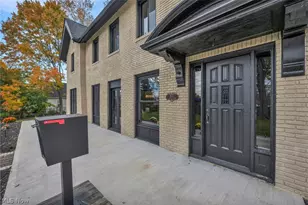 1555 W Market St, Akron, OH 44313 - Photo 43