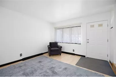 894 Argonne Avenue, Akron, OH 44310 - Photo 3