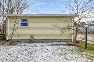 12102 Imperial Ave, Loveland, OH 44120 - Photo 31