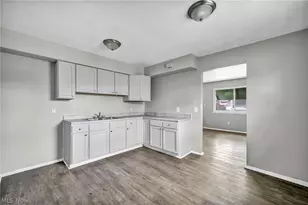 12102 Imperial Ave, Loveland, OH 44120 - Photo 11