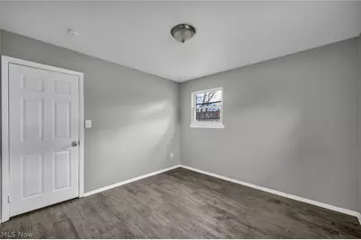 12102 Imperial Avenue, Loveland, OH 44120 - Photo 17