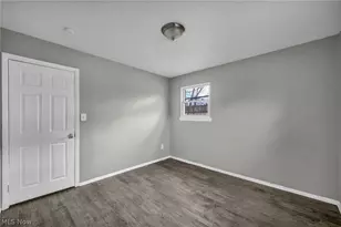 12102 Imperial Ave, Loveland, OH 44120 - Photo 17