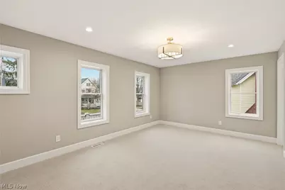 81 Hall Street, Chagrin Falls, OH 44022 - Photo 19