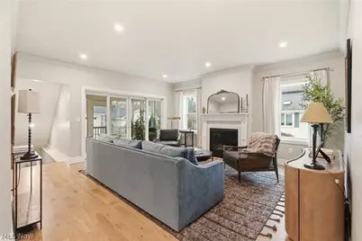 81 Hall Street, Chagrin Falls, OH 44022 - Photo 5