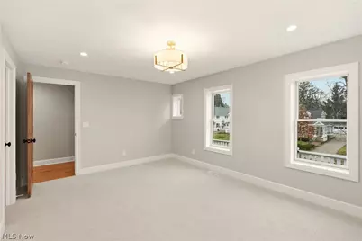81 Hall Street, Chagrin Falls, OH 44022 - Photo 21
