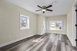 303 Delamere Rd, Vermilion, OH 44089 - Photo 3