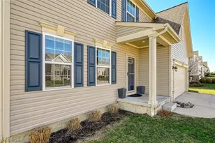 3564 Shady Timber Dr, Twinsburg, OH 44087 - Photo 3