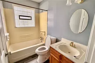 2215 Willowrow Ave NE, Canton, OH 44705 - Photo 11