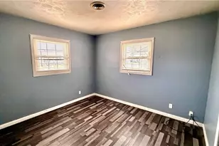 2215 Willowrow Ave NE, Canton, OH 44705 - Photo 7