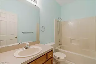 133 Gleneagle Dr, Elyria, OH 44035 - Photo 25