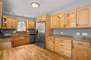 22 Youtz Ave, Akron, OH 44301 - Photo 7