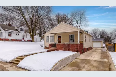 22 Youtz Avenue, Akron, OH 44301 - Photo 1