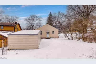 22 Youtz Avenue, Akron, OH 44301 - Photo 31