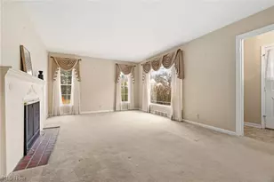 9482 Highland Dr, Brecksville, OH 44141 - Photo 7