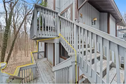 515 Meredith Lane #2A, Cuyahoga Falls, OH 44223 - Photo 3
