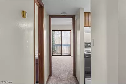 515 Meredith Lane #2A, Cuyahoga Falls, OH 44223 - Photo 7