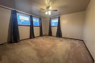 1621 Coventry Ave NE, Warren, OH 44483 - Photo 21