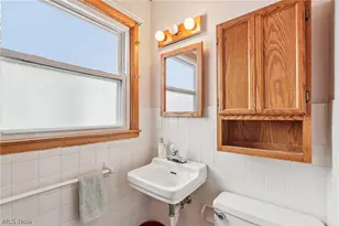 1682 Arthur Dr NW, Warren, OH 44485 - Photo 21