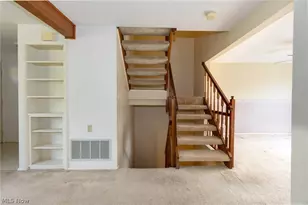 91 Quaker Ridge Dr, Akron, OH 44313 - Photo 11