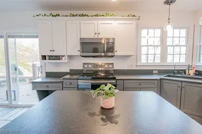 700 Stillwater Drive, Deerfield, OH 44411 - Photo 9