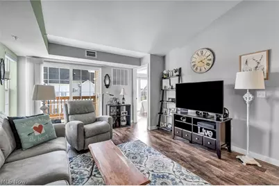 23002 Chandlers Lane, Olmsted Falls, OH 44138 - Photo 17