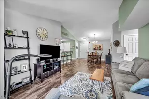 23002 Chandlers Ln, Olmsted Falls, OH 44138 - Photo 19