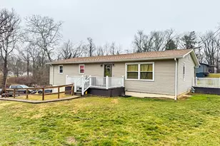 2140 Potts Ln, Zanesville, OH 43701 - Photo 1
