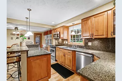 10230 Chipmunk Ridge Drive, Concord, OH 44077 - Photo 13