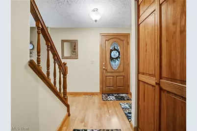 10230 Chipmunk Ridge Drive, Concord, OH 44077 - Photo 3