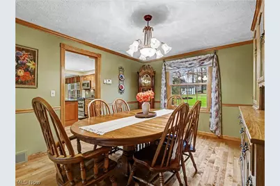 10230 Chipmunk Ridge Drive, Concord, OH 44077 - Photo 9