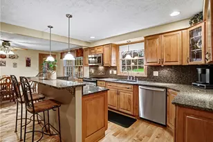 10230 Chipmunk Ridge Dr, Concord Twp, OH 44077 - Photo 11