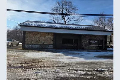 10511 Main Street, Mantua, OH 44255 - Photo 1