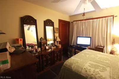 56 N Osborn, Youngstown, OH 44509 - Photo 17