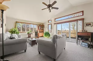 6122 Frederick Ave NE, Alliance, OH 44601 - Photo 7