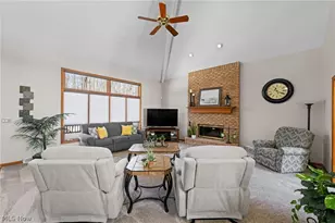 11148 Hempstead Ln, North Royalton, OH 44133 - Photo 3