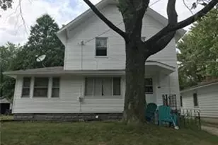 887 Hunt St, Akron, OH 44306 - Photo 1