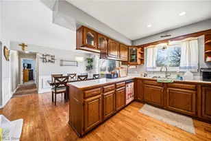 29690 Franklin Ave, Wickliffe, OH 44092 - Photo 11