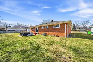 29690 Franklin Ave, Wickliffe, OH 44092 - Photo 33