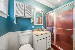 29690 Franklin Ave, Wickliffe, OH 44092 - Photo 17