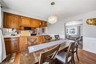 29690 Franklin Ave, Wickliffe, OH 44092 - Photo 9