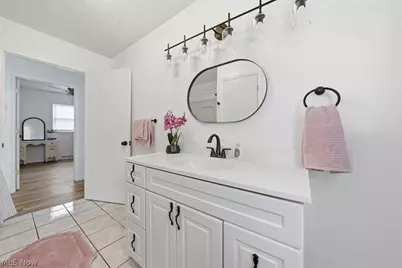 4866 Lovers Lane, Ravenna, OH 44266 - Photo 9