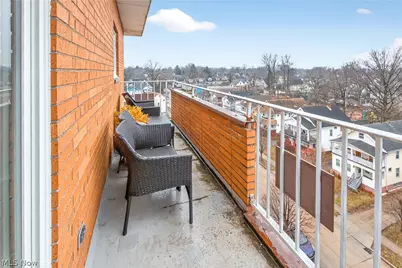 1480 Warren Road #708, Oakwood, OH 44107 - Photo 5