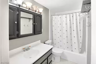 1480 Warren Rd, Oakwood, OH 44107 - Photo 15