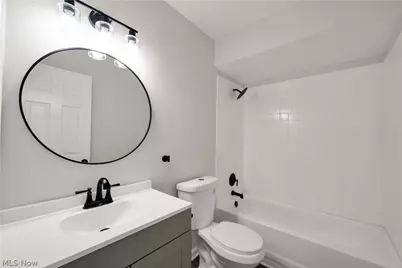 12114 Milligan Avenue, Loveland, OH 44135 - Photo 21