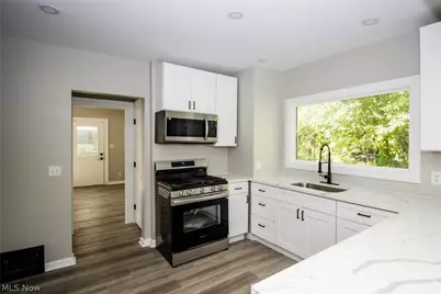 29396 Detroit Road, Westlake, OH 44145 - Photo 5