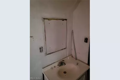 3521 Omaha Avenue, Lorain, OH 44055 - Photo 19