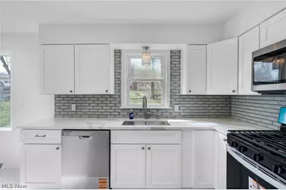 1984 S Schenley Avenue, Youngstown, OH 44511 - Photo 5